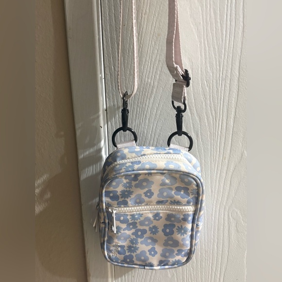 Brixley - Picture 8 of 11